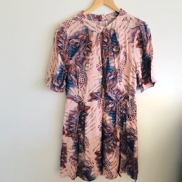 Free People Dresses & Skirts - Free People Nude Keyhole Paisley Style Midi Dress